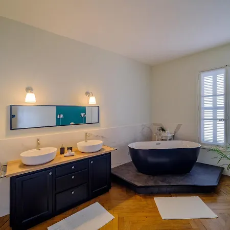 Aux Marquises Guest house