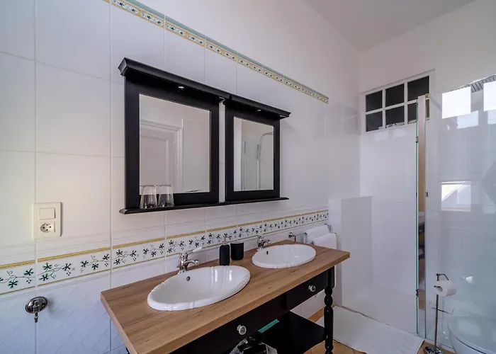 ゲストハウス Aux Marquises ソミュール