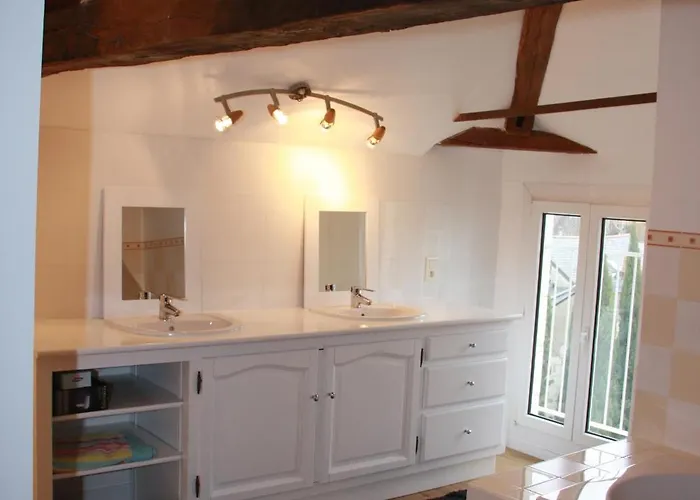 Aux Marquises Gasthof Saumur